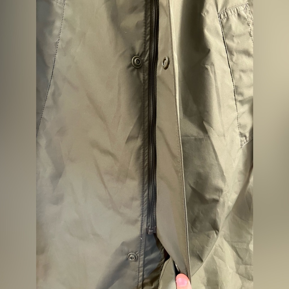 ZARA Windbreakers for Men - Picture 3 of 12